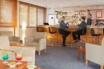 Alliance Centre Hotel
